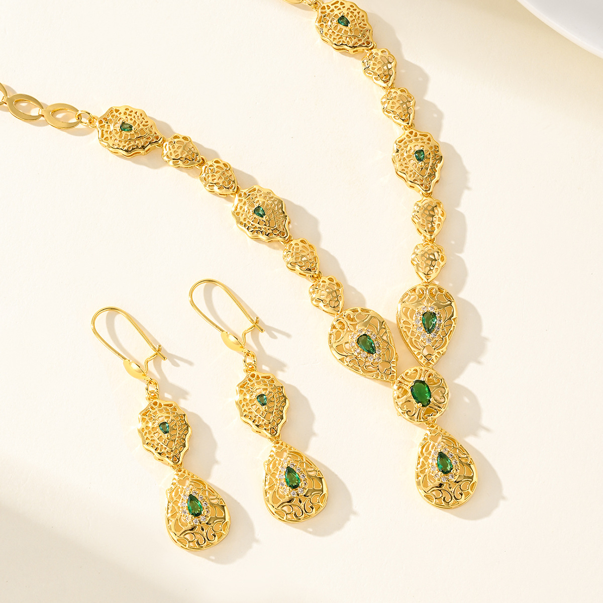 9999ゴールドドリップセット - 中東ドバイの花嫁用ジュエ - Women Accessories Dubai のレビューと価格