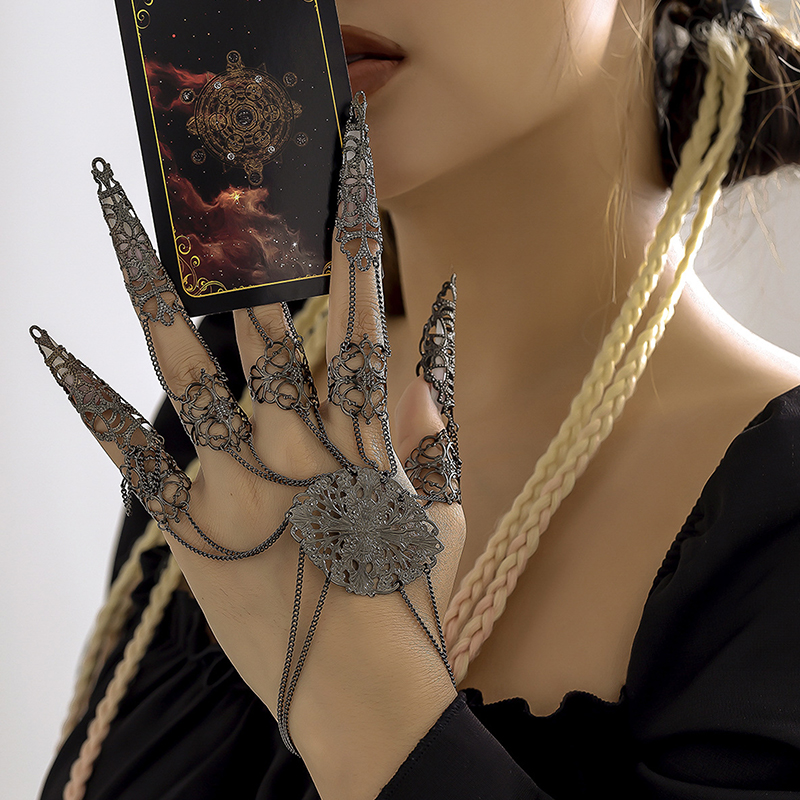 インディアン-フィンガーリストジュエリー,チェーンブレスレッ - Women Accessories Dubai のレビューと価格